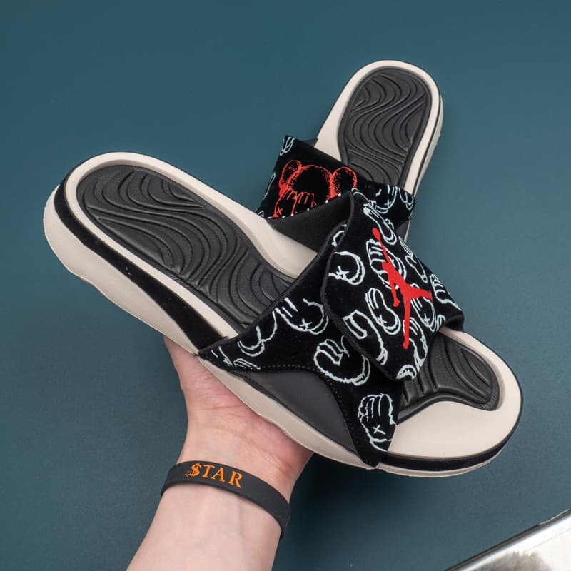 Brand New Kaws x Jordan Hydro Retro 4 IV Sandals Slides Black